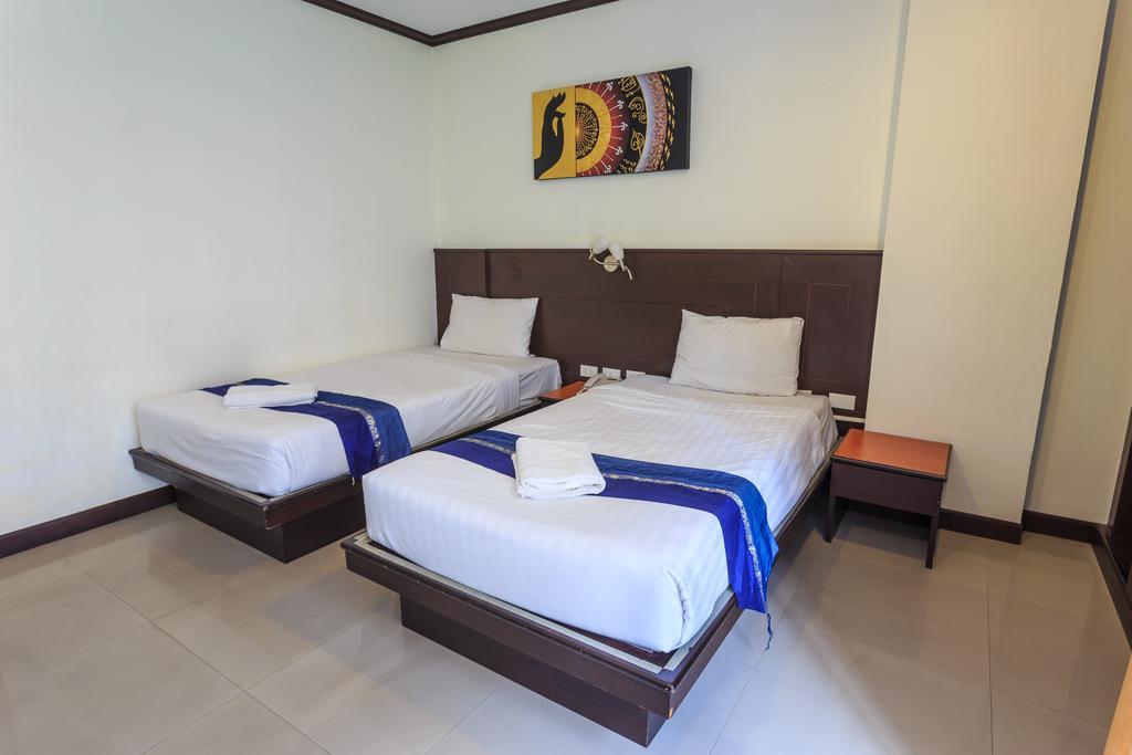 Sharaya Patong Hotel Exterior photo